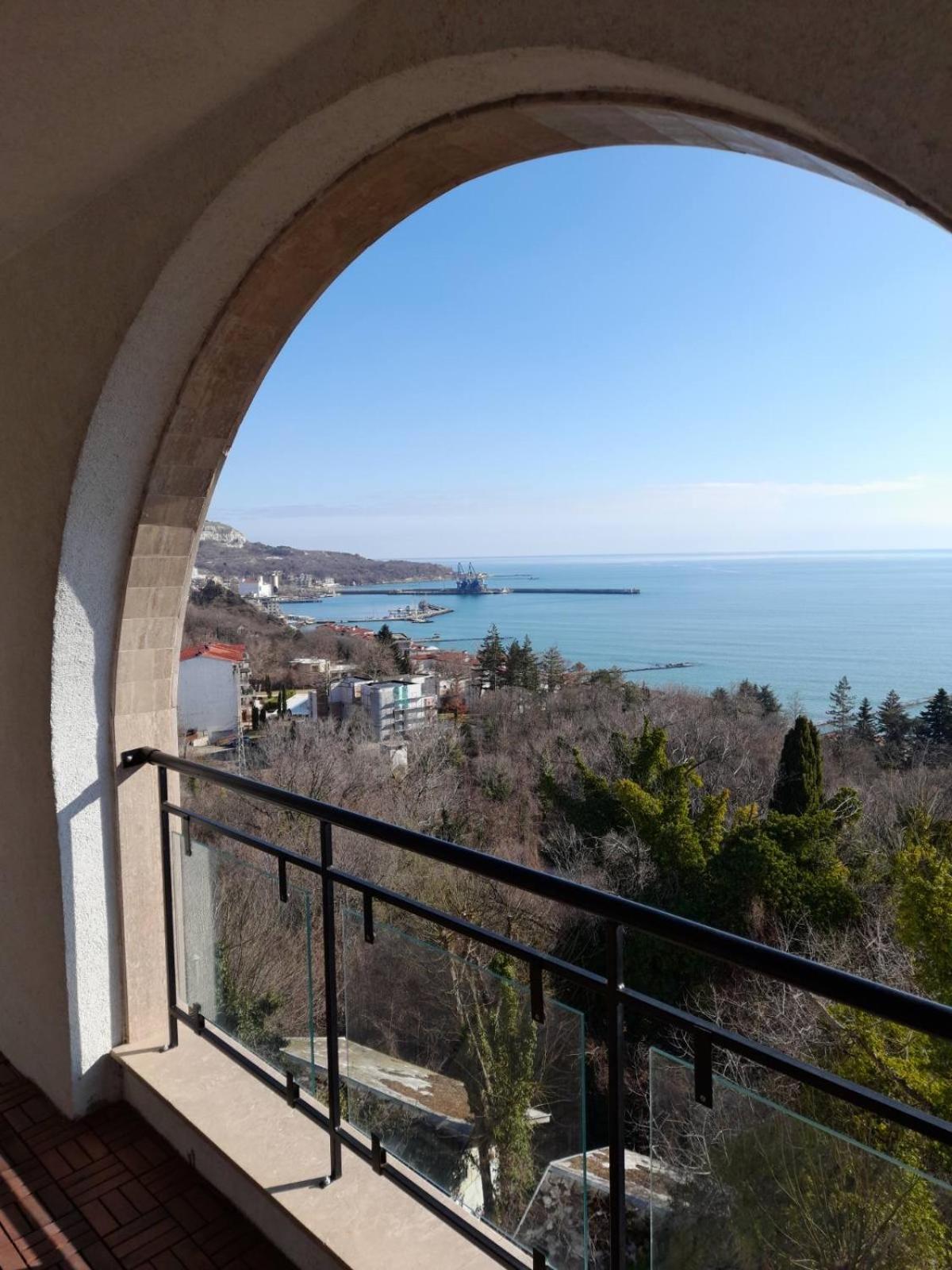 Queen'S Palace Balchik Apartment Экстерьер фото